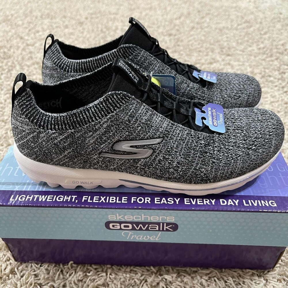 Skechers Women's GoWalk Travel Radiant Moon Sneakers Shoes Black, Size 8.5 (New)